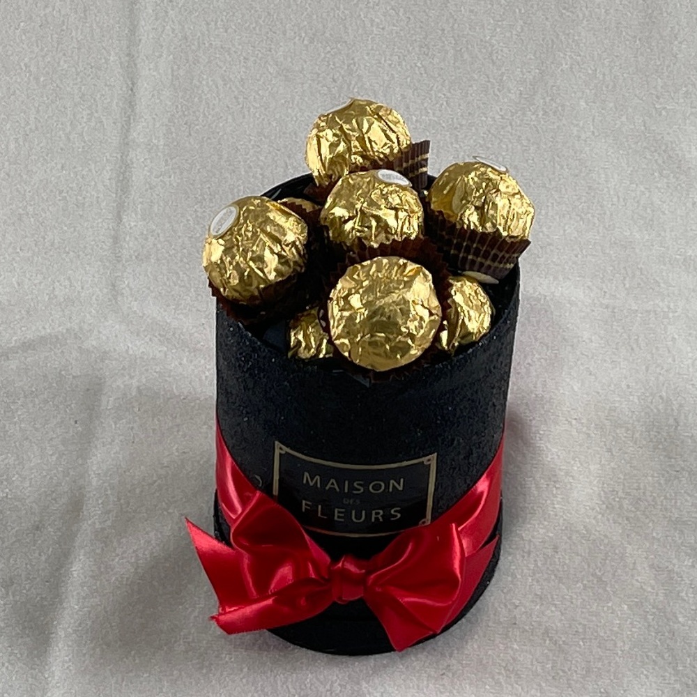 Valentine's Day Chocolate Gift Box